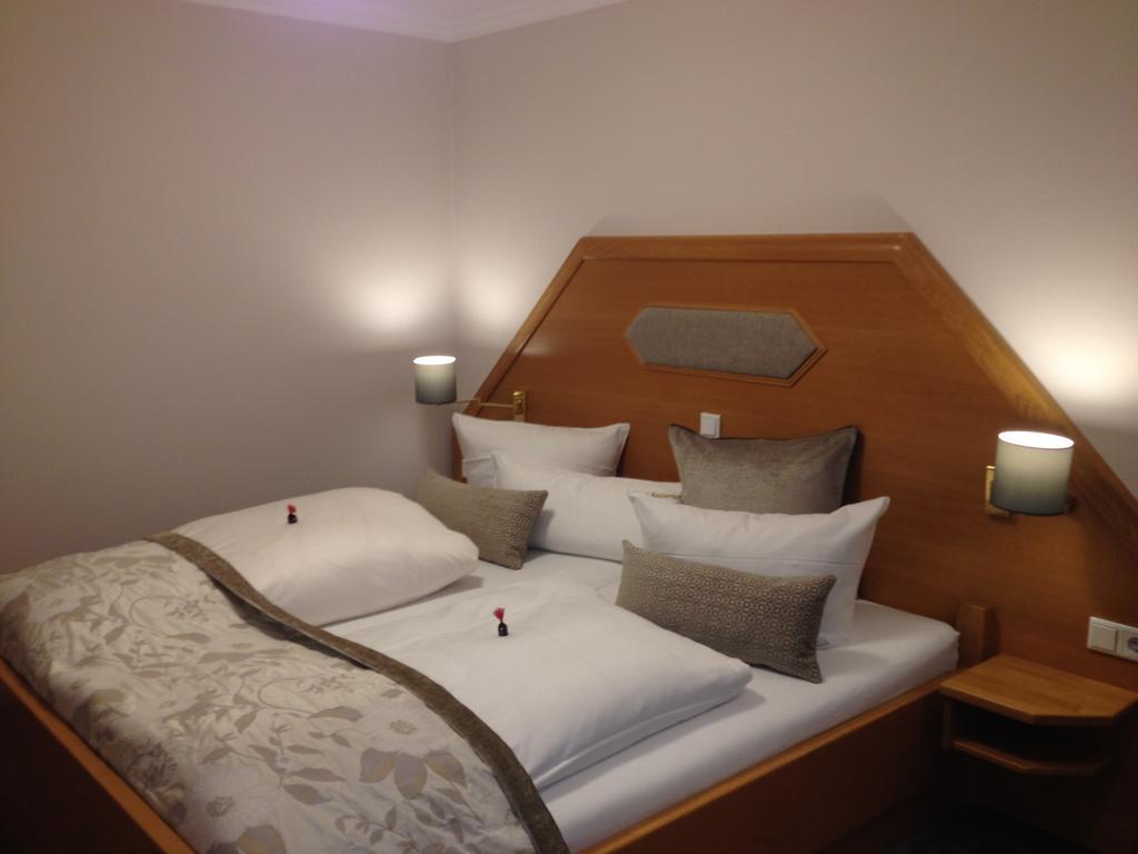 Hotel Kaiserhof Medebach Szoba fotó